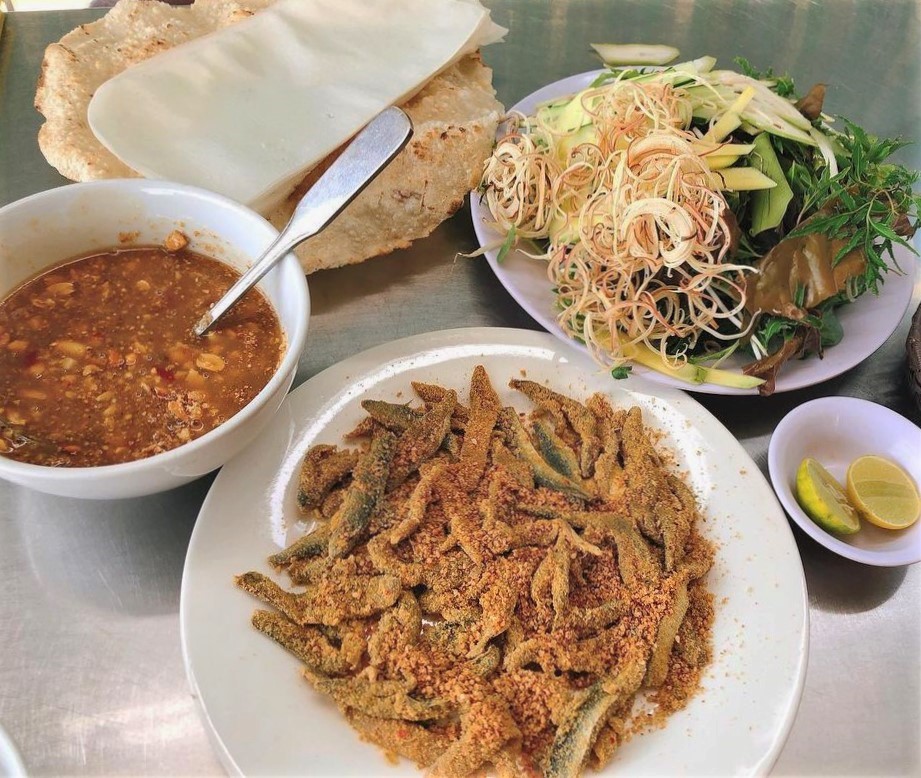 Famous Fish Salad in Nam O Fishing Village - image 1