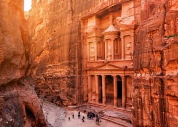 Is Traveling to Jordan Safe? Essential Tips You Need to Know - image 1