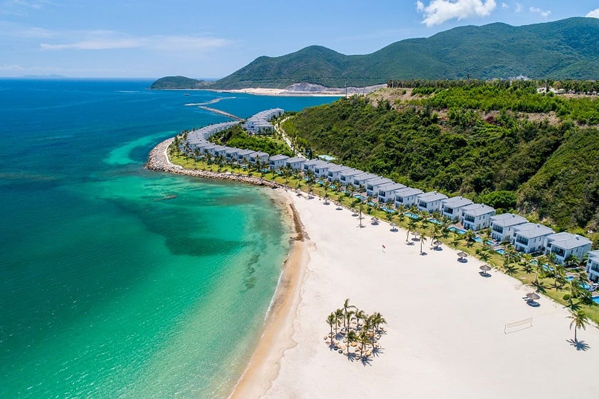 Vinpearl Nha Trang resort on Hon Tre Island