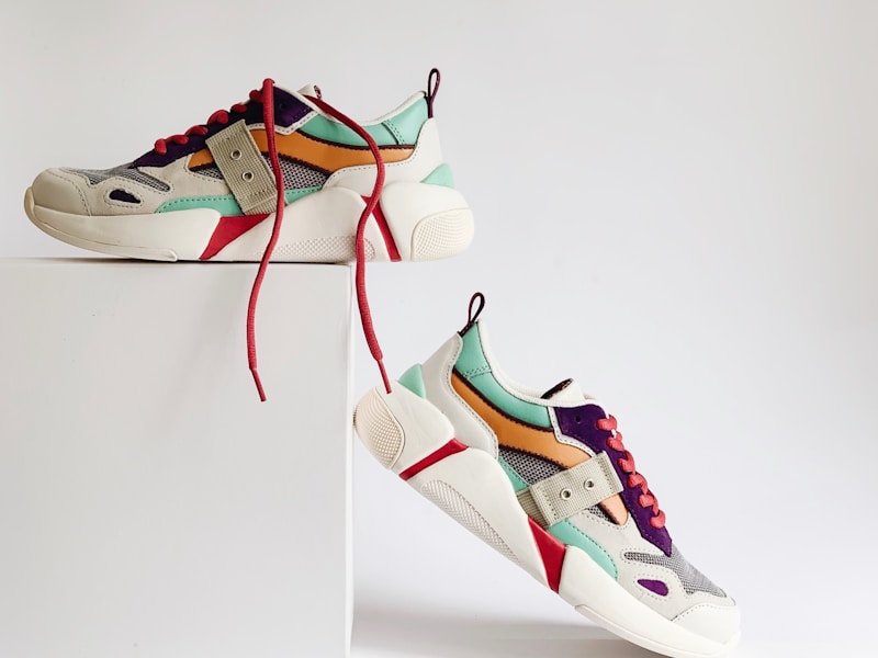 Comfortable walking shoes for seniors - supportive footwear